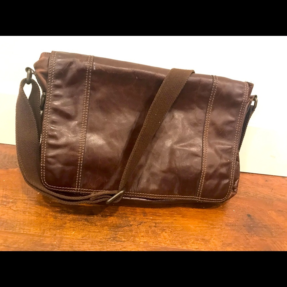 Men’s Fossil Messenger Bag